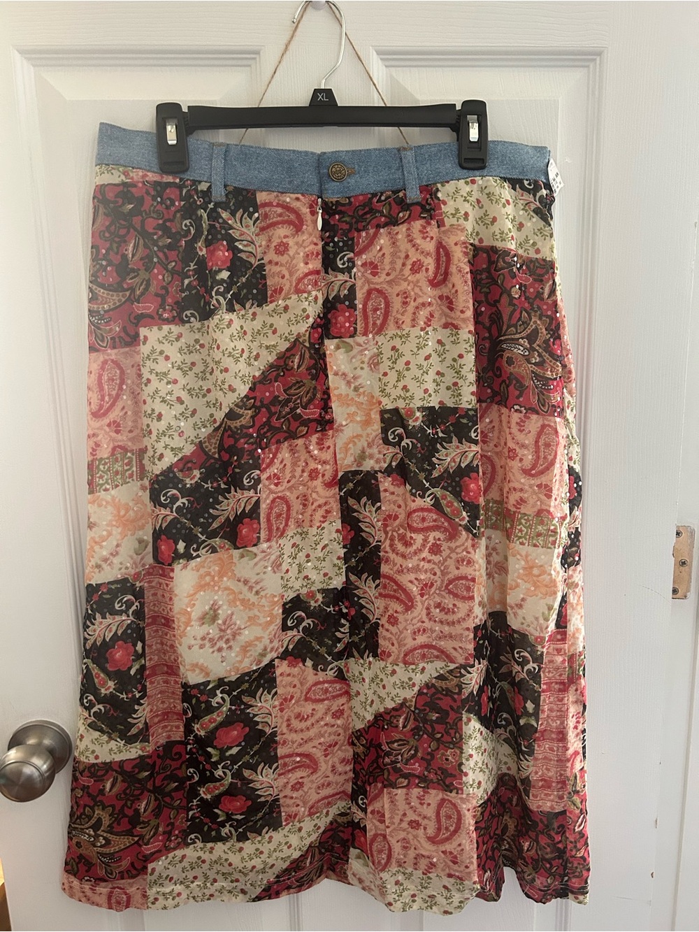 VERSAILLES  Paisley Floral Maxi Skirt in Red, Black, Cream